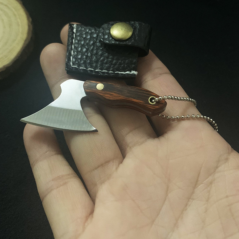 Mini toporek ze stali nierdzew – Camp Axe Hatchet recenzja i cena