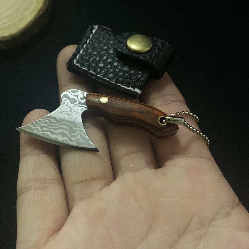 Mini toporek ze stali nierdzew – Camp Axe Hatchet recenzja i cena