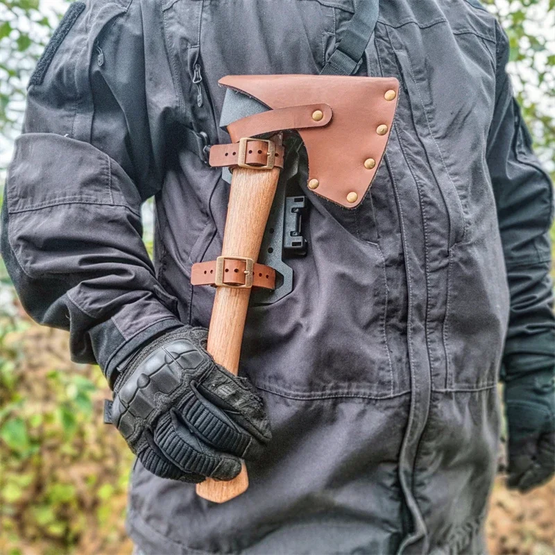 Taktyczny klips Molle Outdool, – Camp Axe Hatchet recenzja i cena